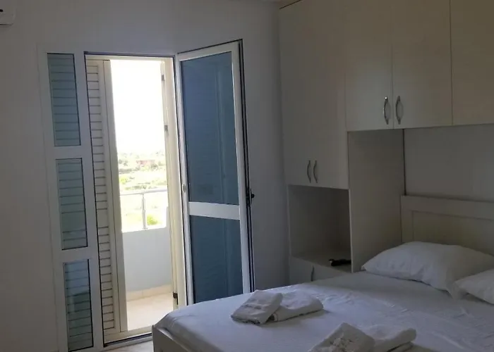 Rezidenca Sinani أوريكوم