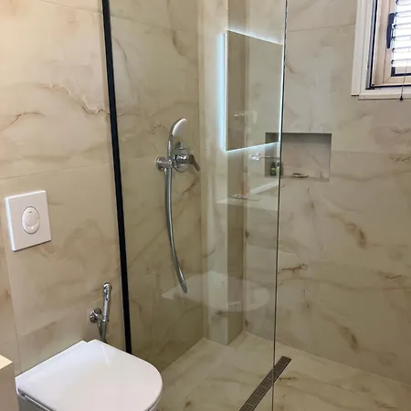 Rezidenca Sinani * Orikum