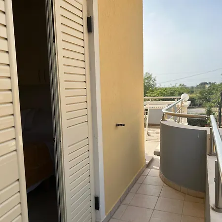 Daire Rezidenca Sinani Orikum