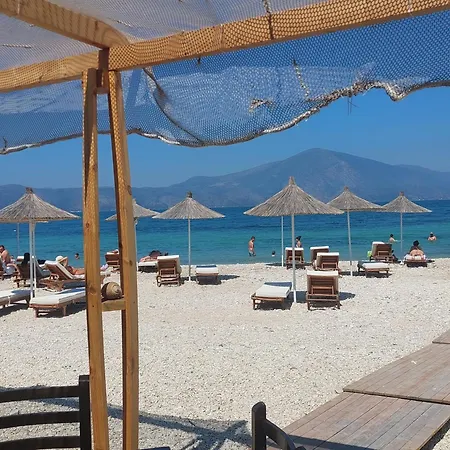 Rezidenca Sinani Appartement *